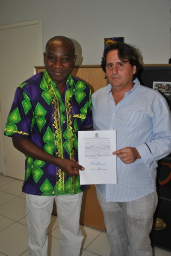 Prof. Bas´Ilele Malomalo assume Coordenação de Políticas Afirmartivas