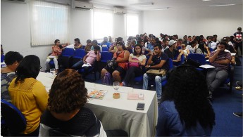 Foto roda de conversa Brasil CaboVerde 290216 (1)